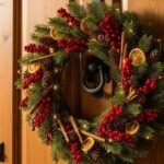 26 Gorgeous Christmas DIY Wreaths That Wow Your Front Door